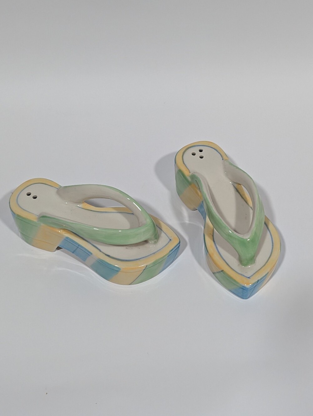 Andrea by Sadek Ceramic Flip Flop Salt & Pepper Shakers